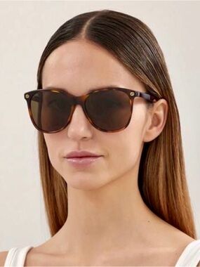 Gucci Tortoiseshell Frame Sunglasses with Brown Lenses